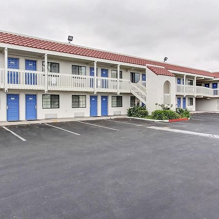 Motel 6-Salinas, Ca - North Monterey Area Buitenkant foto