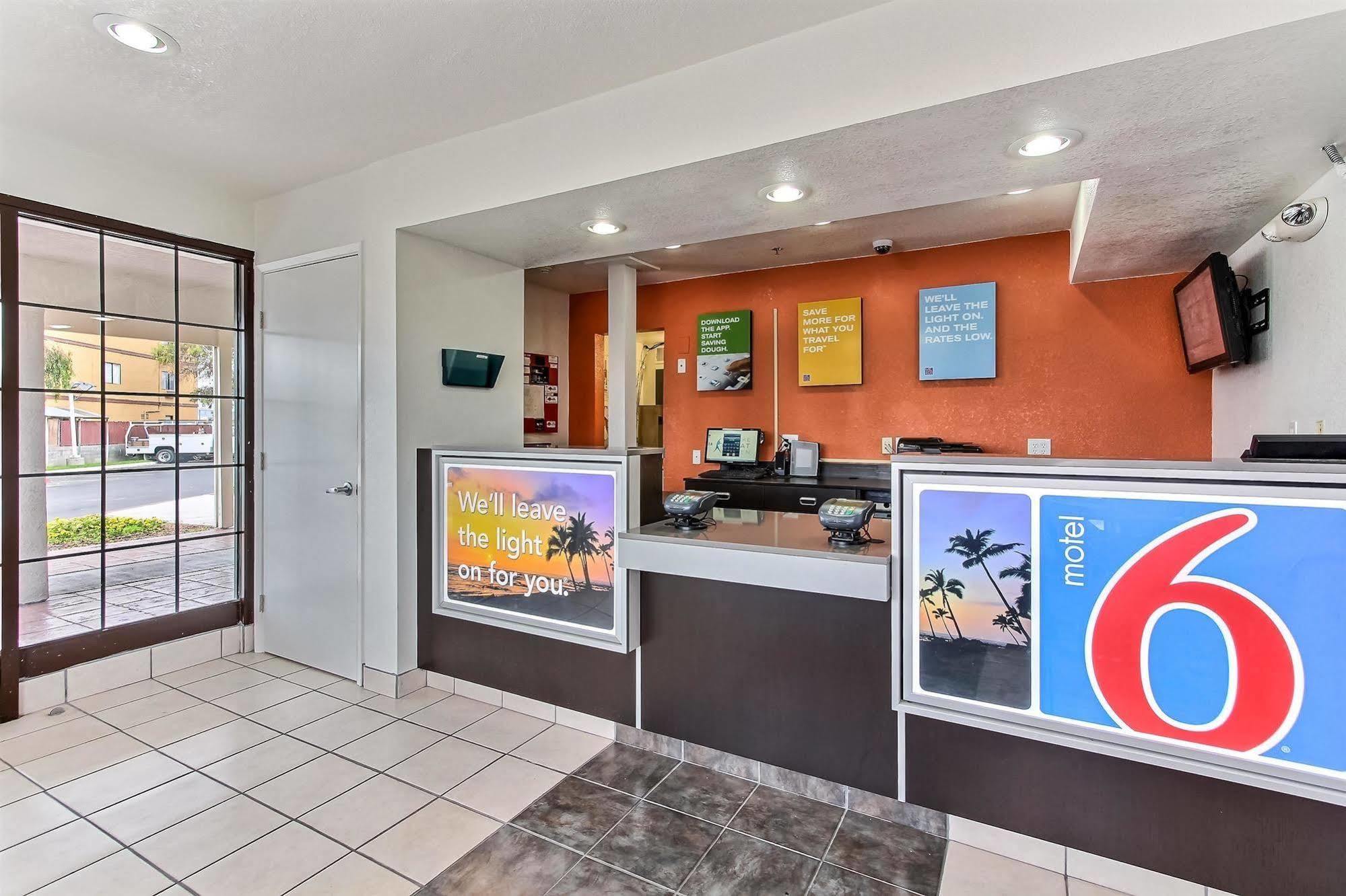 Motel 6-Salinas, Ca - North Monterey Area Buitenkant foto